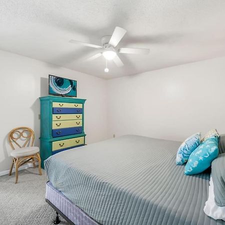 New! Steps To White Sand Beaches! Pool & Grill! 2Br 2Ba Panama City Beach Bagian luar foto