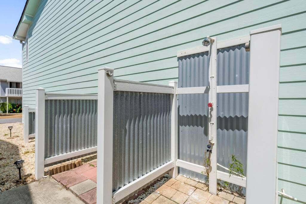 New! Steps To White Sand Beaches! Pool & Grill! 2Br 2Ba Panama City Beach Bagian luar foto