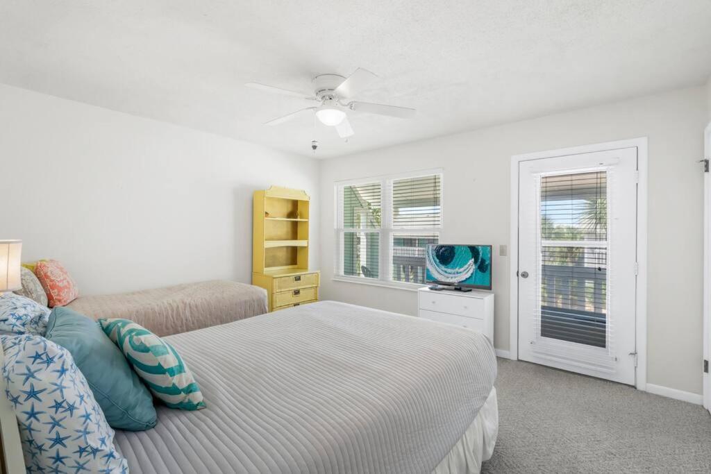 New! Steps To White Sand Beaches! Pool & Grill! 2Br 2Ba Panama City Beach Bagian luar foto